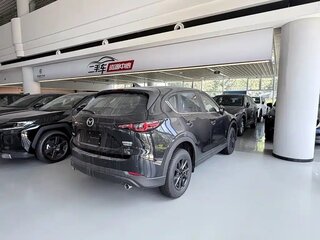 2025 Mazda CX-5 II Рестайлинг, чёрный, 2642000 рублей, вид 4
