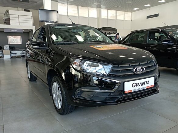 2026 Lada (ВАЗ) Granta I Рестайлинг, чёрный - вид 2