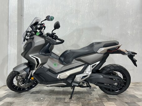 2020 Honda X-ADV, серый, 1035000 рублей, вид 2