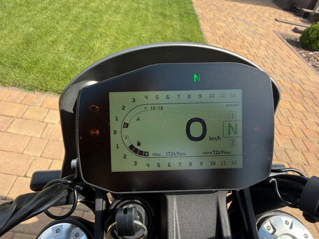2022 Benelli Leoncino 800 Trail, серый, 655000 рублей, вид 4