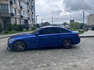 2019 BMW 3 серии 320d VII (G2x), синий, 3700000 рублей, вид 5
