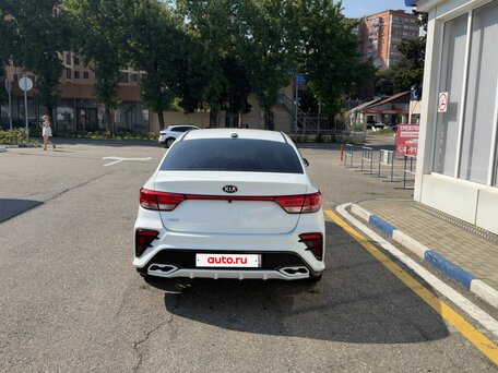 2018 Kia Rio IV, белый, вид 5