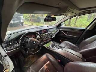 2015 BMW 5 серии 528i xDrive VI (F10/F11/F07) Рестайлинг, белый, 1500000 рублей, вид 4