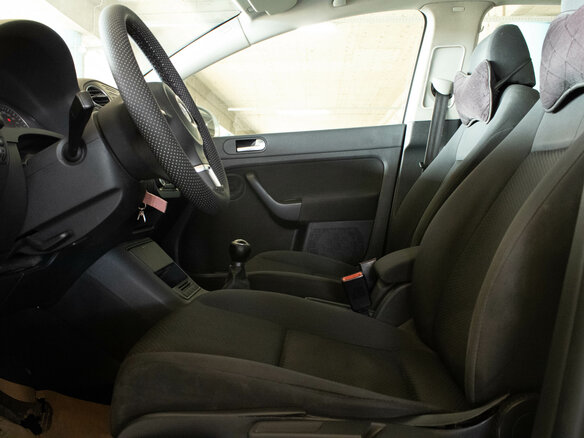 2011 Volkswagen Golf Plus II, серебристый, 719000 рублей - вид 14