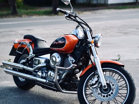 1996 Yamaha XVS400 Drag Star, оранжевый, 410000 рублей, вид 1