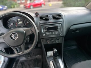 2019 Volkswagen Polo V Рестайлинг, белый, 795000 рублей, вид 5
