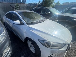 2016 Hyundai Elantra VI (AD), белый, 763300 рублей, вид 2