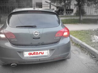 2010 Opel Astra J, зелёный, 550000 рублей, вид 1