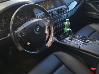 2012 BMW 5 серии 520i VI (F10/F11/F07), чёрный, 1420000 рублей, вид 4