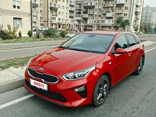 2018 Kia Ceed III, красный, 1750000 рублей, вид 2