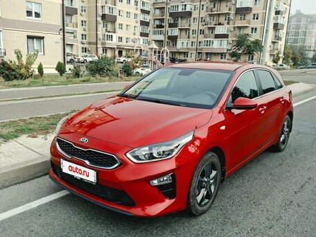 2018 Kia Ceed III, красный, 1750000 рублей, вид 2