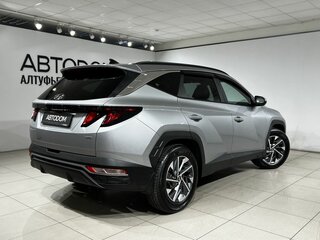 2023 Hyundai Tucson IV, серебристый, 3079000 рублей, вид 2