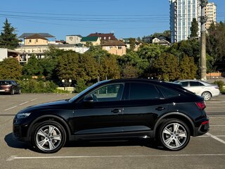 2021 Audi Q5 Sportback 45 TFSI I (FY), чёрный, 4200000 рублей, вид 3