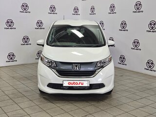 2017 Honda Freed II, белый, 1455000 рублей, вид 2