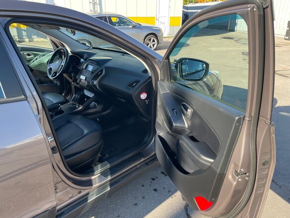 2014 Hyundai ix35 I Рестайлинг, коричневый, 1299999 рублей - вид 8