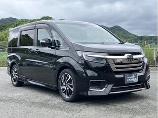 2021 Honda Stepwgn Spada V Рестайлинг, чёрный, 1780000 рублей, вид 3