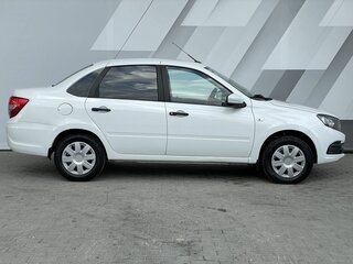 2021 Lada (ВАЗ) Granta I Рестайлинг, белый, 568000 рублей, вид 4