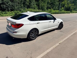 2012 BMW 5 серии Gran Turismo 535i xDrive VI (F10/F11/F07), белый, 1950000 рублей, вид 4