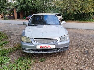 2004 Hyundai Accent ТагАЗ II, серебристый, 140000 рублей, вид 2