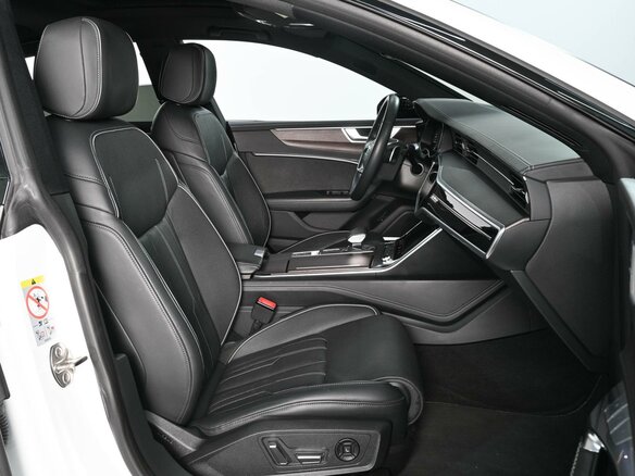 2021 Audi A7 55 TFSI II (4K), белый, 6599000 рублей - вид 7