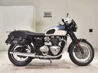 2017 Triumph Bonneville T120, белый, 977000 рублей, вид 2