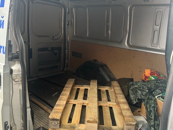 2013 Ford Transit, серебристый, 800000 рублей - вид 8
