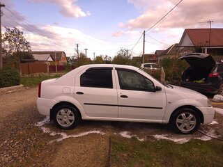 2008 Renault Logan I, белый, 380000 рублей, вид 5