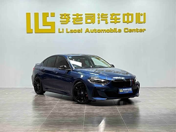 Открыть фотографии: BMW 1 серии III (F52) Рестайлинг