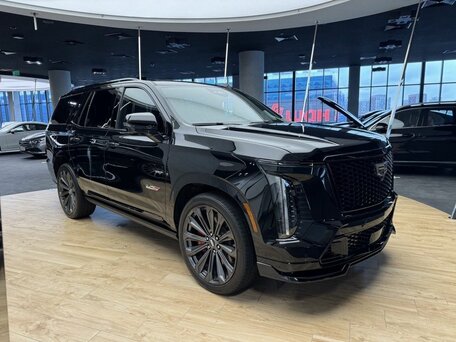 2025 Cadillac Escalade-V I Рестайлинг, чёрный, 25100000 рублей, вид 3