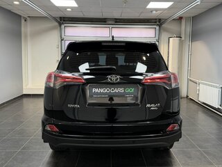 2018 Toyota RAV4 IV (XA40) Рестайлинг, чёрный, 2430000 рублей, вид 5