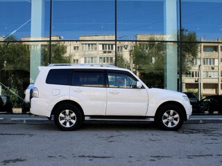 2010 Mitsubishi Pajero IV, белый, 1530000 рублей, вид 4
