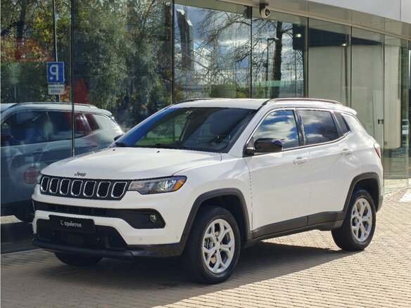 2024 Jeep Compass II Рестайлинг, белый, 2950000 рублей