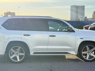 2021 Lexus LX 570 III Рестайлинг 2, белый, 12499999 рублей, вид 4