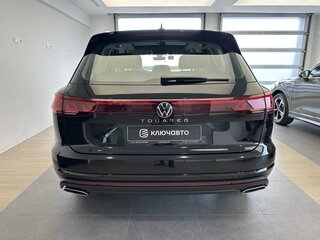 2026 Volkswagen Touareg III Рестайлинг, чёрный, 7850000 рублей, вид 5