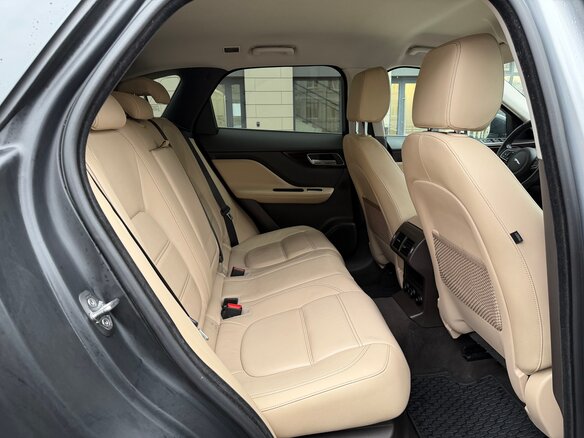 2017 Jaguar F-Pace I, серебристый - вид 8