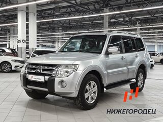 2010 Mitsubishi Pajero IV, серебристый, 1289000 рублей, вид 1