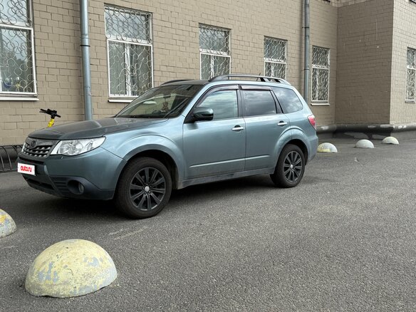 2011 Subaru Forester III Рестайлинг, зелёный - вид 4