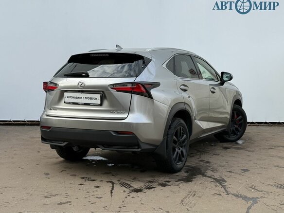 2017 Lexus NX 200 I, серый, 2450000 рублей - вид 4
