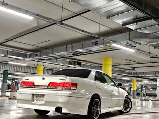 1998 Toyota Mark II VIII (X100), белый, 1529999 рублей, вид 3