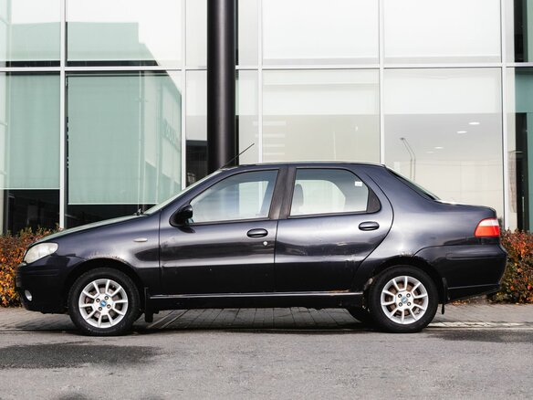2009 Fiat Albea I Рестайлинг, чёрный, 240000 рублей - вид 6