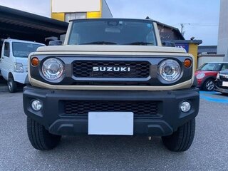 2023 Suzuki Jimny Sierra IV, бежевый, 1587000 рублей, вид 2