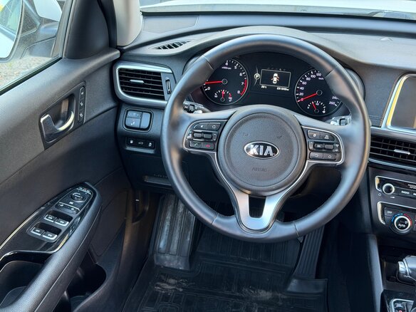 2016 Kia Optima IV, белый, 1395000 рублей - вид 18