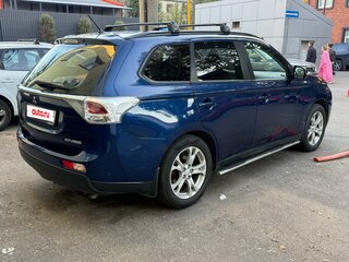 2013 Mitsubishi Outlander III, синий, 1650000 рублей, вид 4