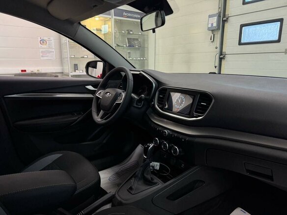 2026 Lada (ВАЗ) Vesta I Рестайлинг (NG), серый - вид 13