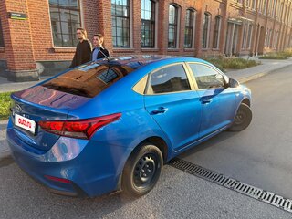 2017 Hyundai Solaris II, синий, 1115000 рублей, вид 3