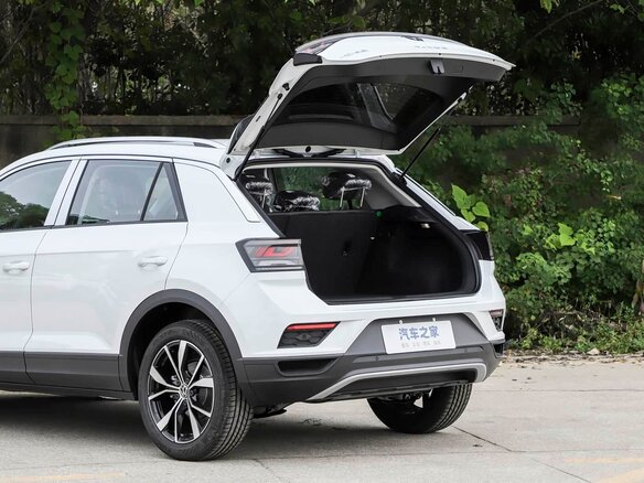 2026 Volkswagen T-Roc I (China Market) Рестайлинг, белый, 2290001 рублей - вид 17