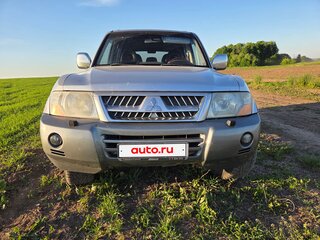 2004 Mitsubishi Pajero III Рестайлинг, серебристый, 650000 рублей, вид 5