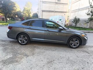2023 Volkswagen Jetta VII Рестайлинг, серый, 1550000 рублей, вид 5