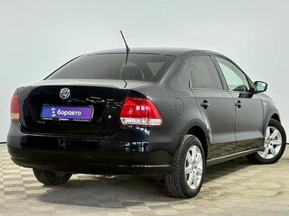2013 Volkswagen Polo V, чёрный, 590000 рублей, вид 5