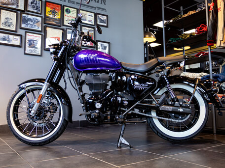 2026 Royal Enfield Goan Classic 350, фиолетовый, 529000 рублей, вид 4